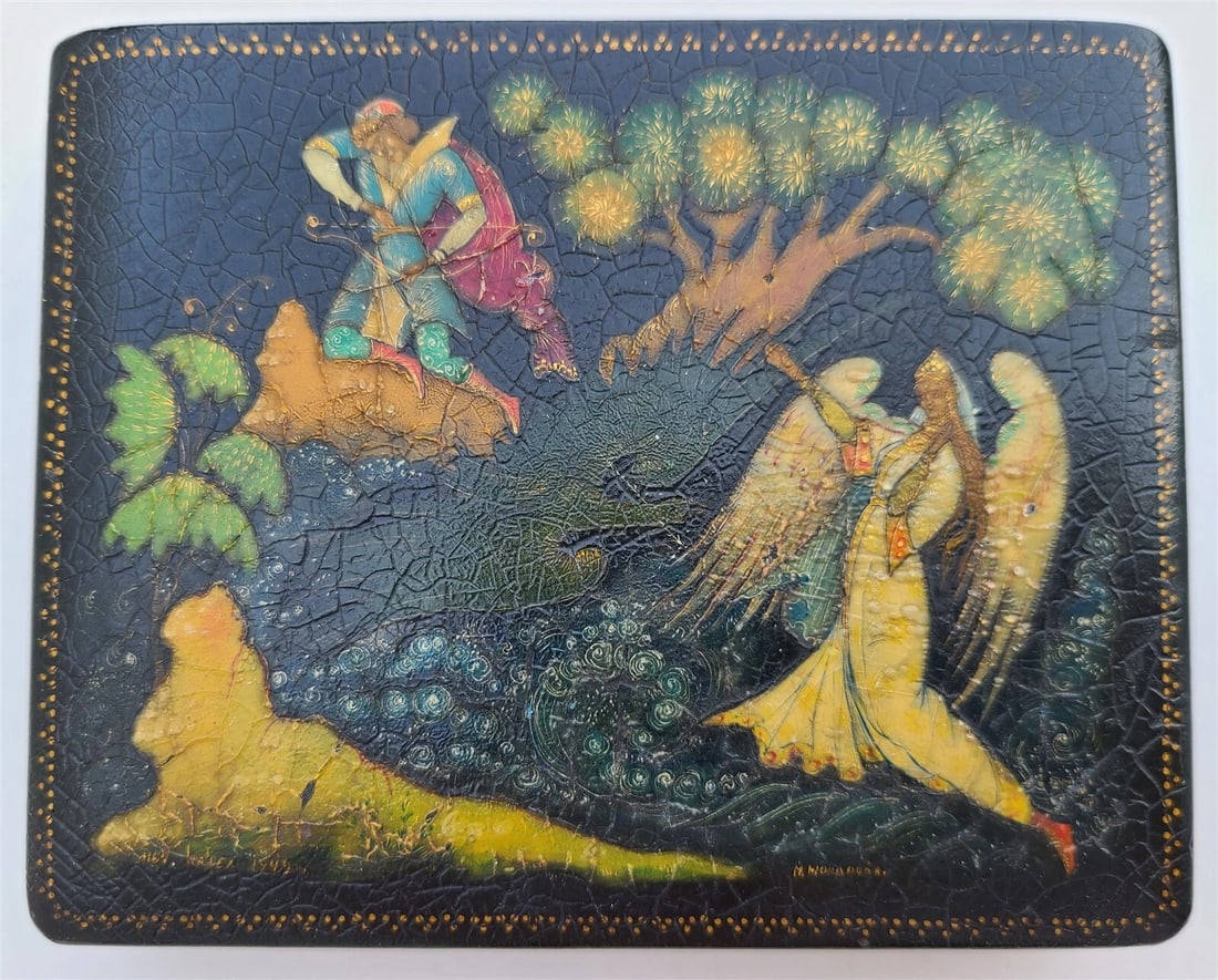 1945 RUSSIAN PALEKH LACQUER BOX HAND PAINTED signed by artist VINTAGE unique (1 of 10)