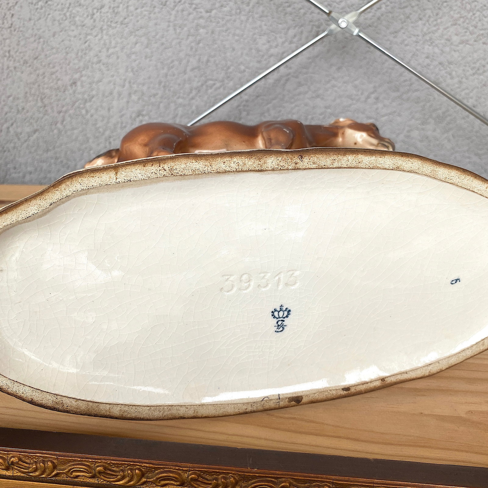 Signed porcelain horses - 6