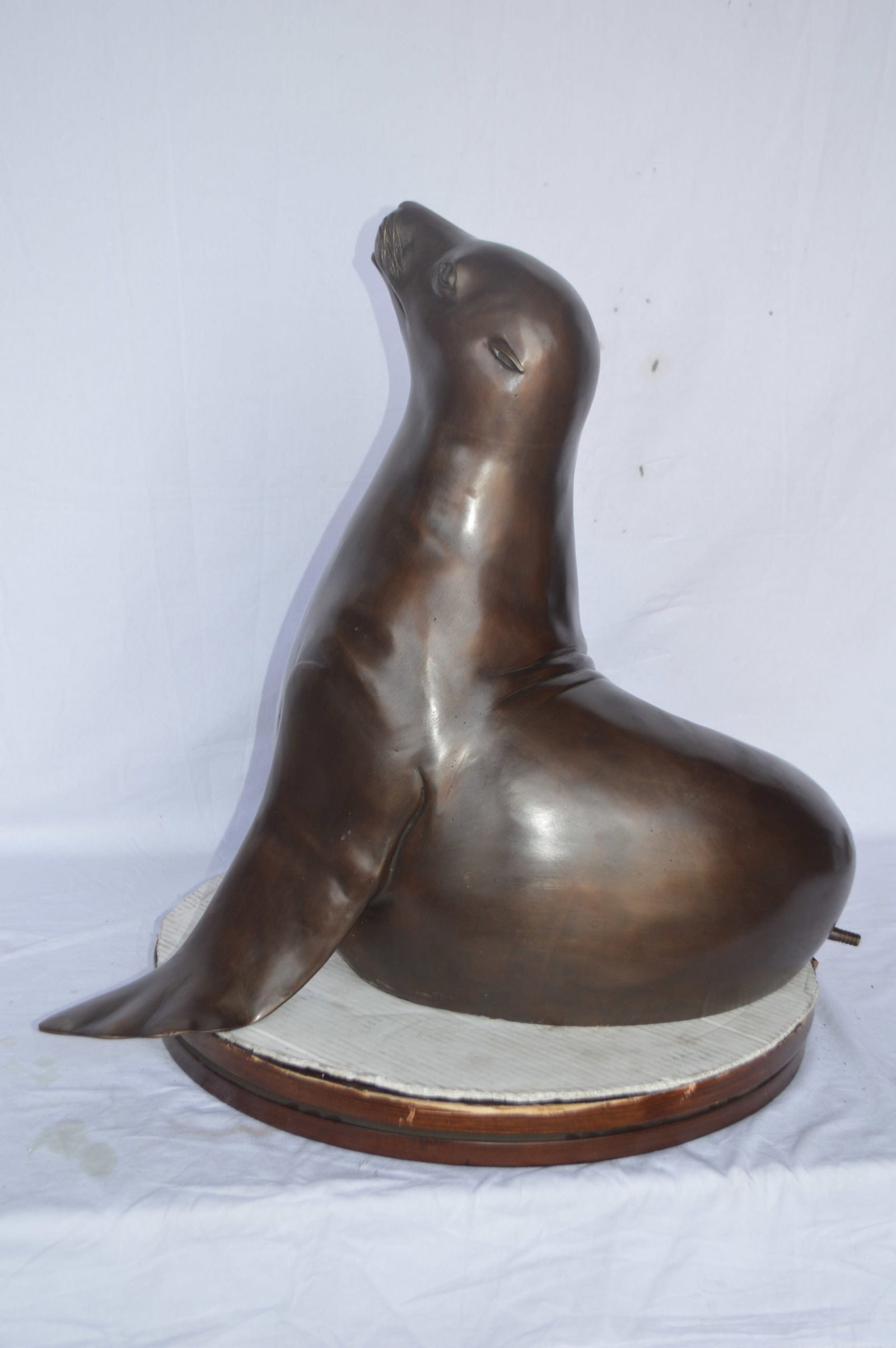 Seal Fountain made of bronze statue - Size: 35"L x 24"W x 27"H. - 8