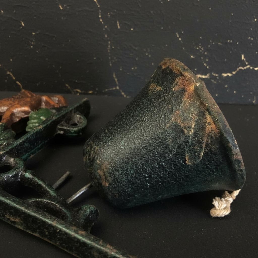 Vintage Cast Iron Dinner Bell with 3D Painted Horse Figurine Wall Mount 5" Tall - 4