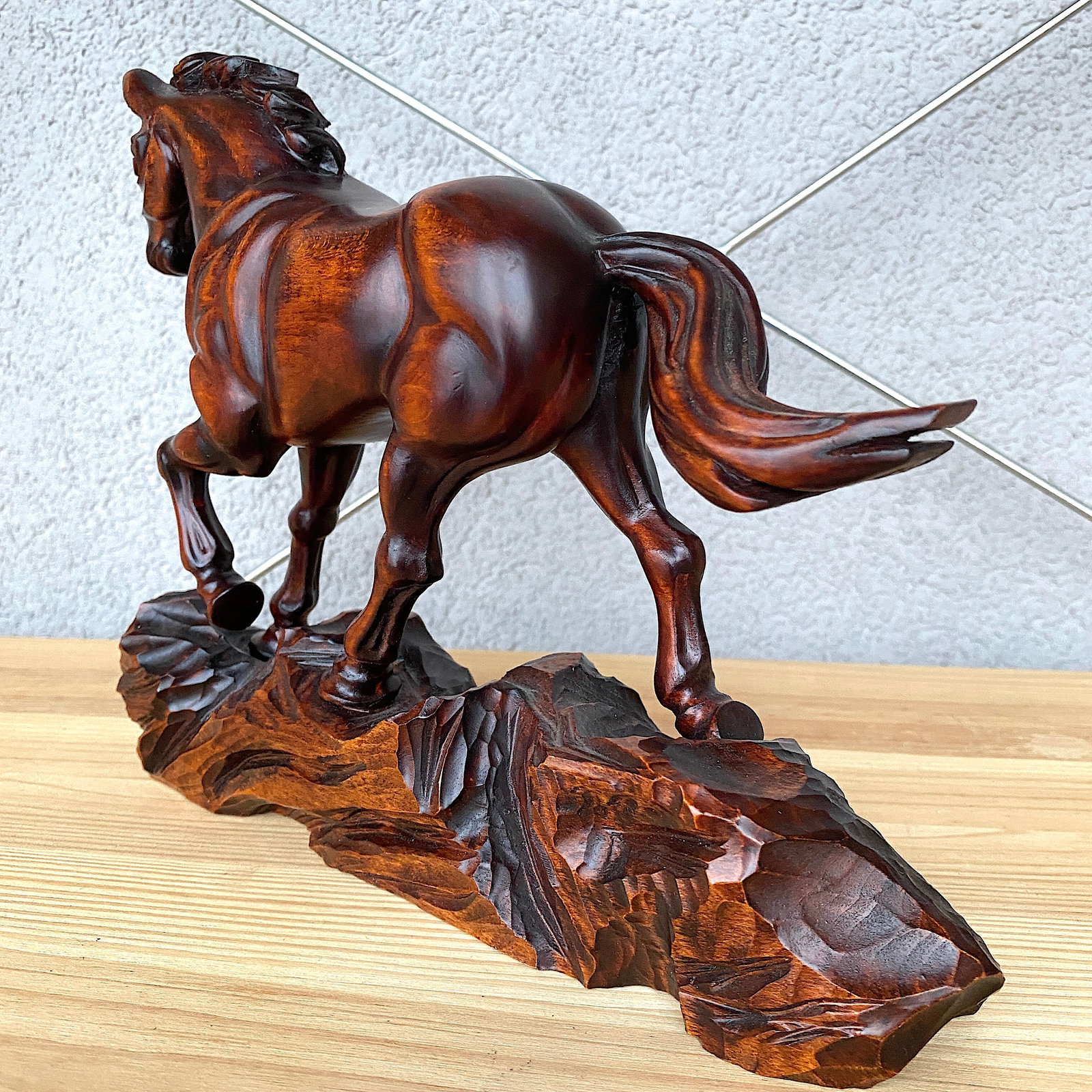 Wooden Hand carved Horse statue - 5