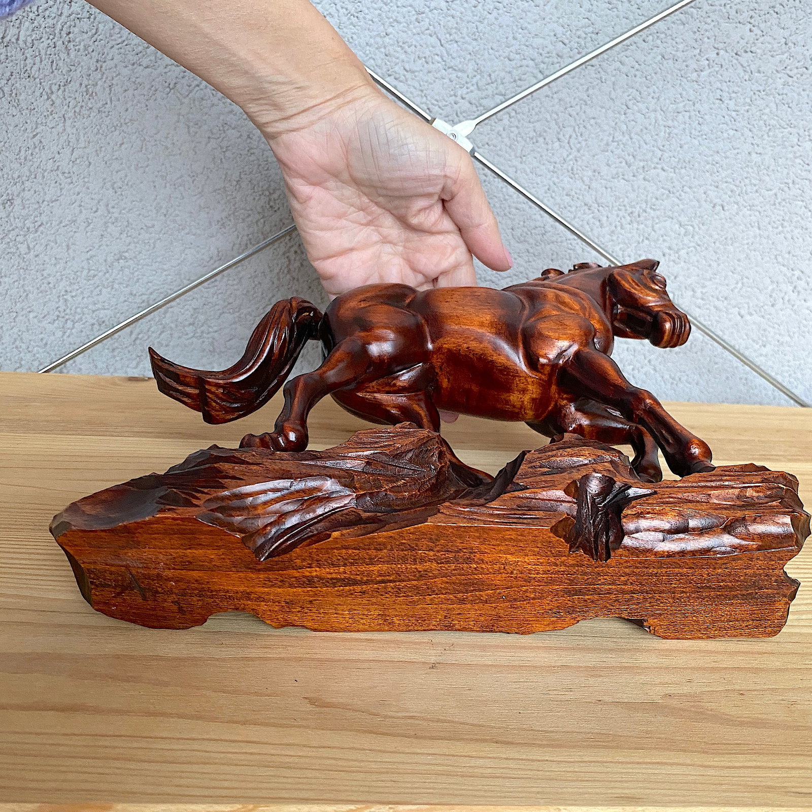 Wooden Hand carved Horse statue - 6