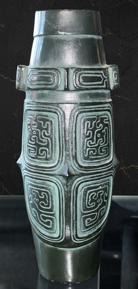 Decorative Cast Metal Vase with Green Patina, Archaic Chinese Style Motif Vessel - 3