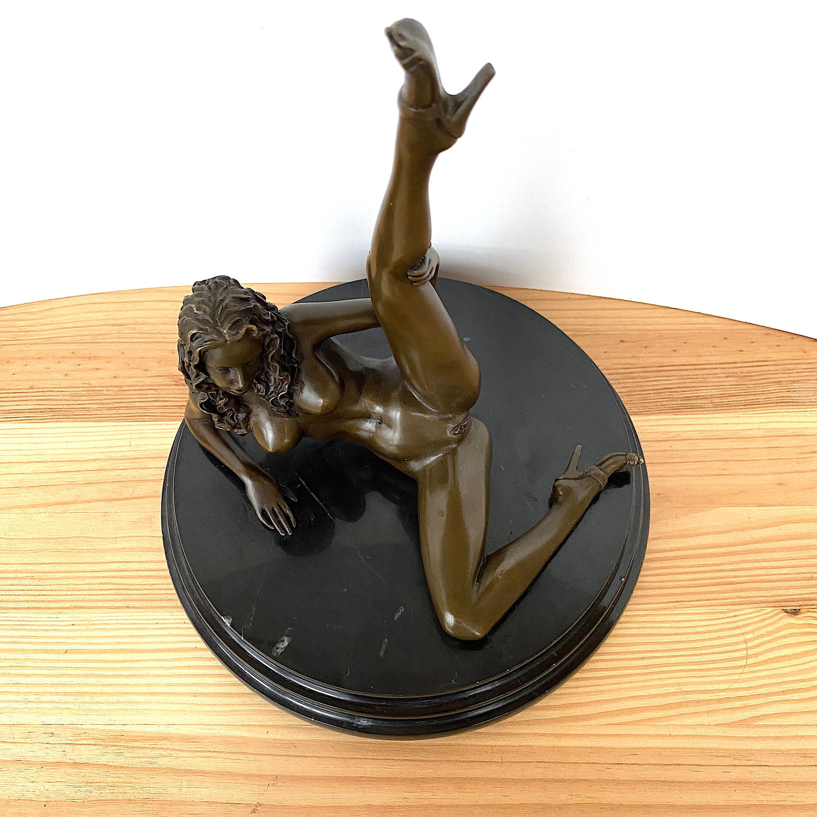 Signed Bronze Nude Girl Statue by Malchi - 4