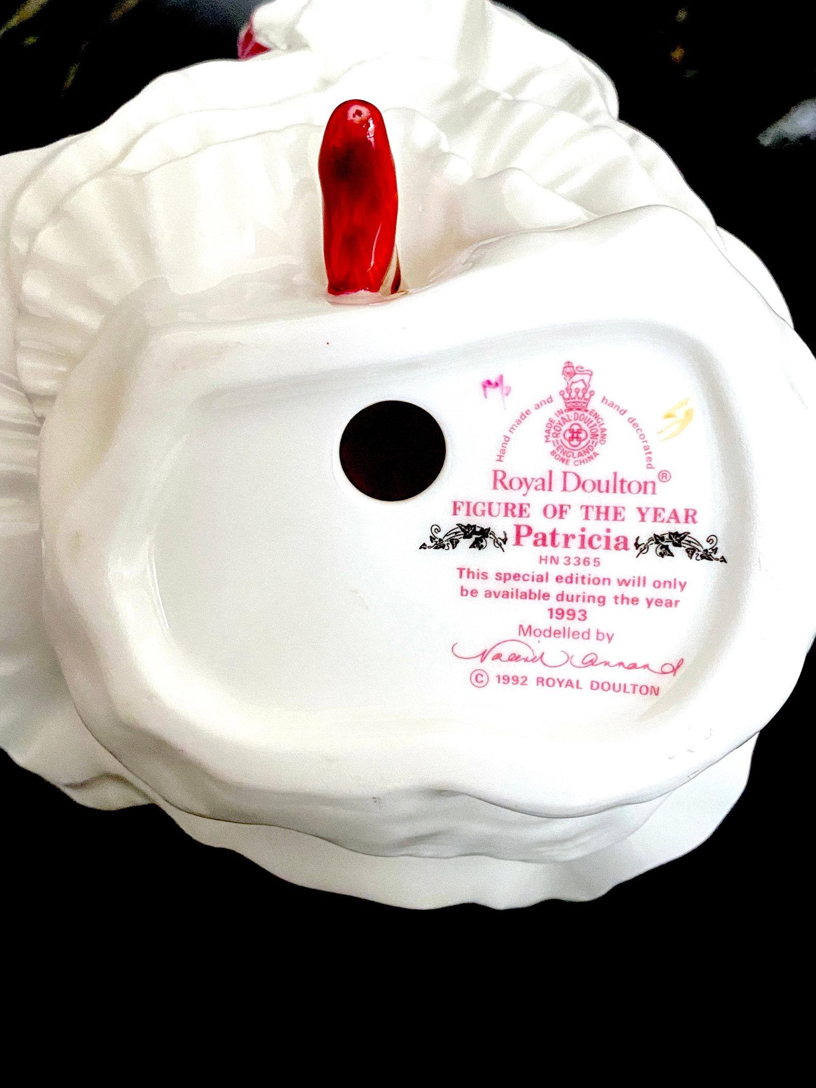 Royal Doulton English Porcelain Figurine, "Patricia" - 7