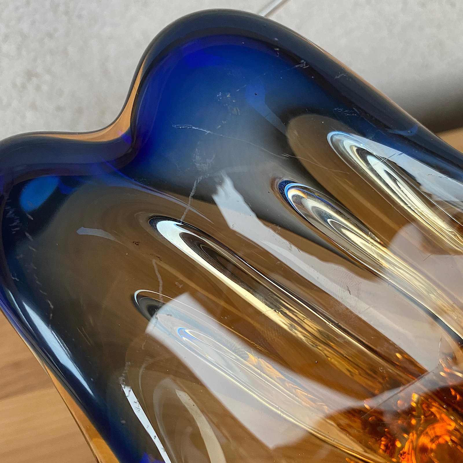 Vintage handcrafted Vase made from blown glass - 10