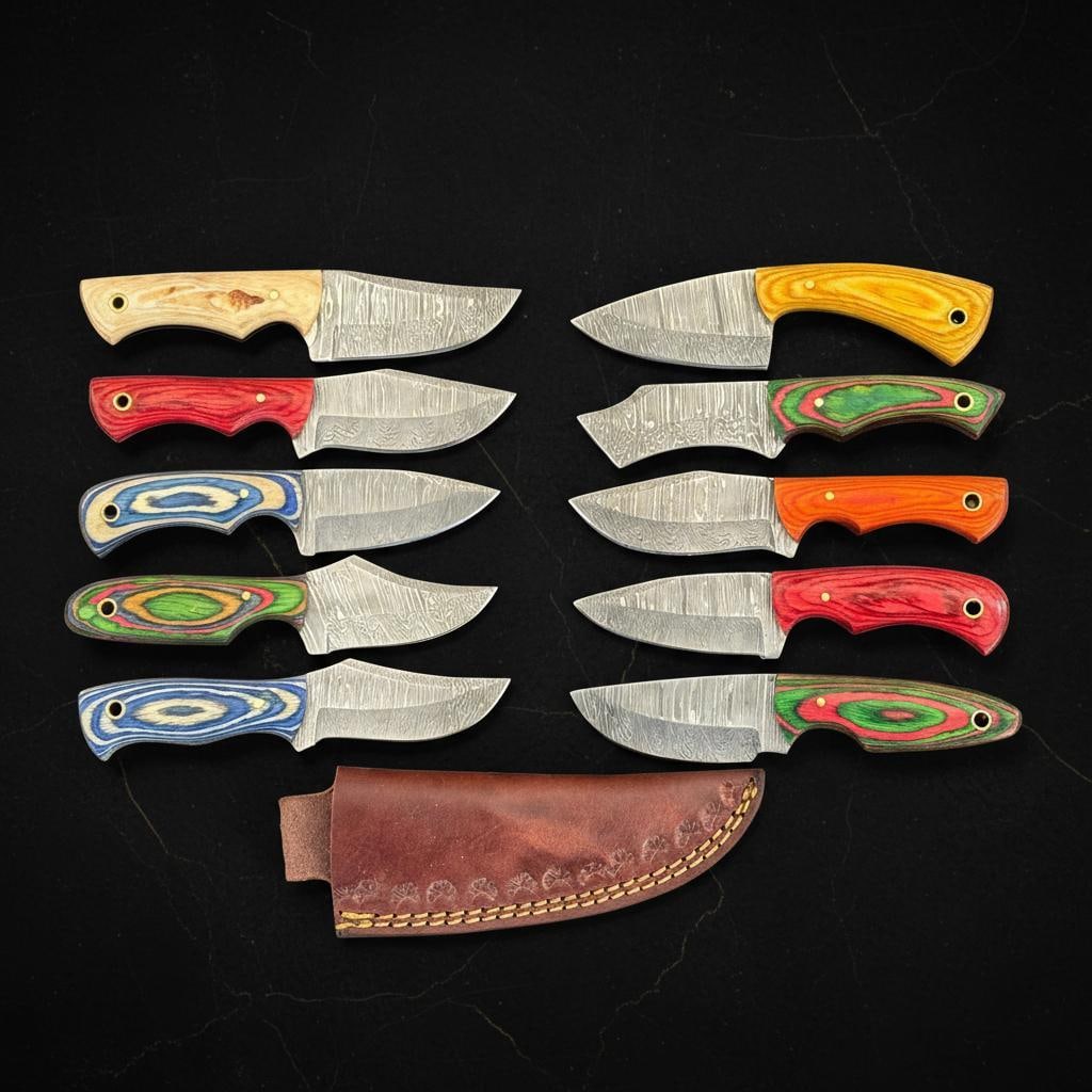 Damascus Steel Tanto Hunting Knife Set, Lot of 10 with Hardwood Handles (1 of 7)