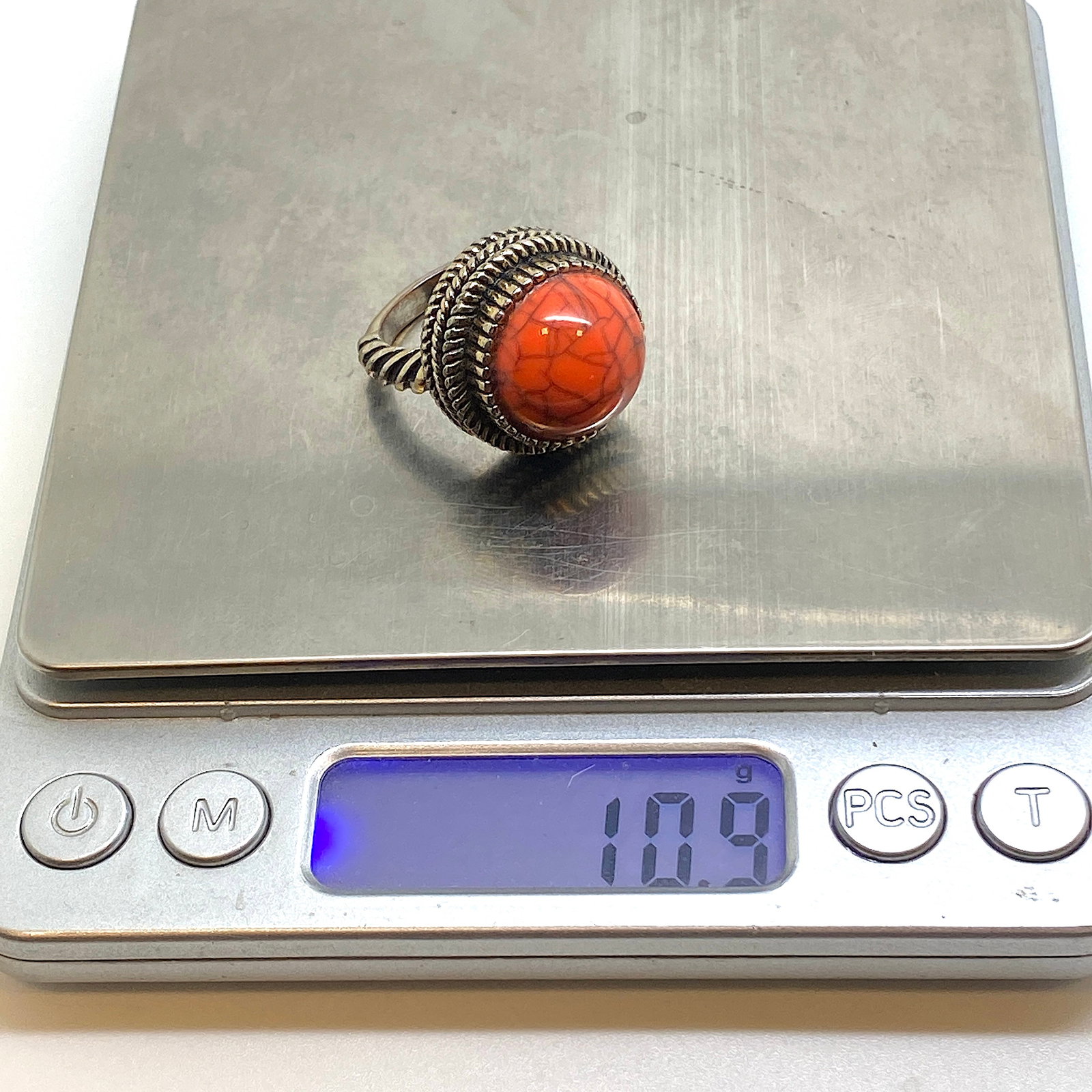 Old ring with coral - 8