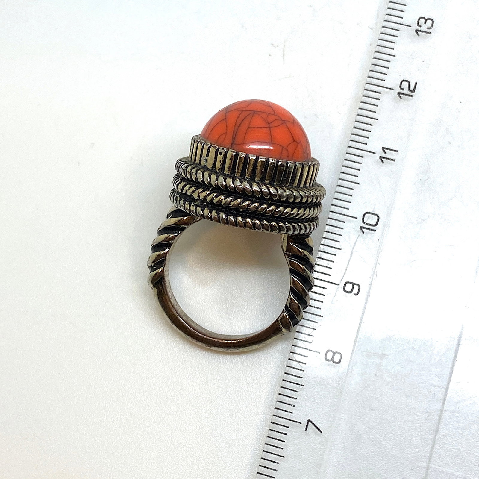 Old ring with coral - 9