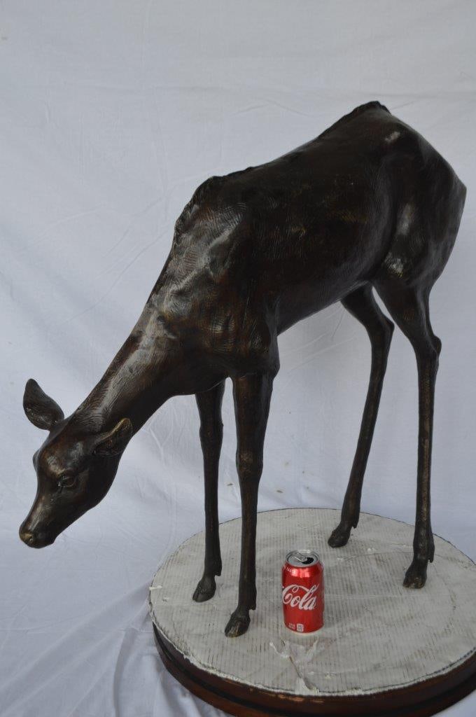 Life Size Grazing Deer Bronze Statue ? Elegant Wildlife Sculpture with Graceful Detailing for Home, - 4