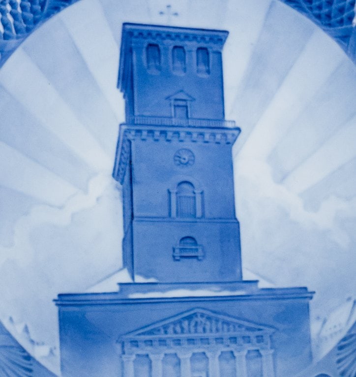 Royal Copenhagen Christmas plate from 1949. (1 of 3)