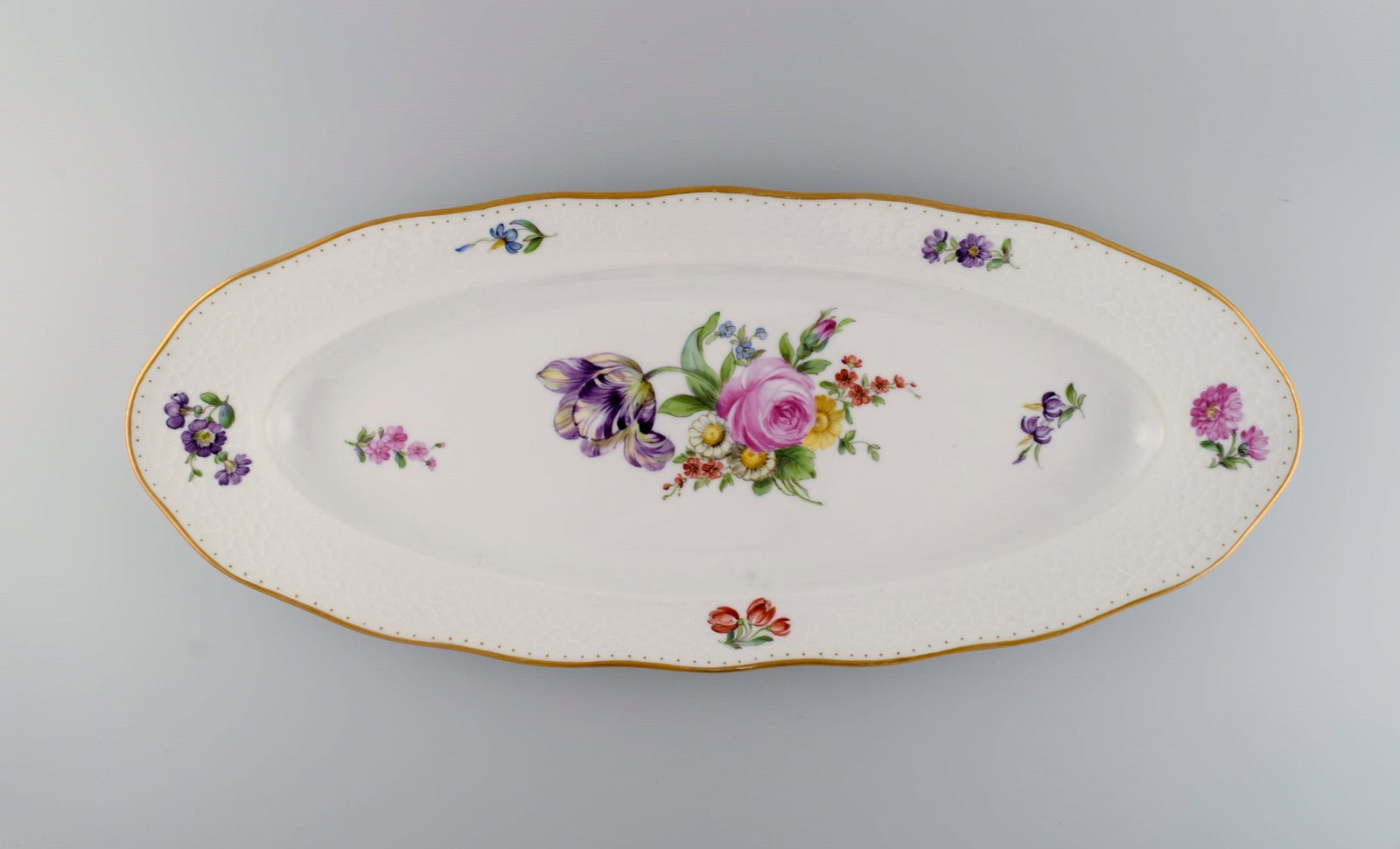 Royal Copenhagen Saxon Flower. Colossal porcelain fish dish with hand-painted flowers and gold edge. (1 of 7)