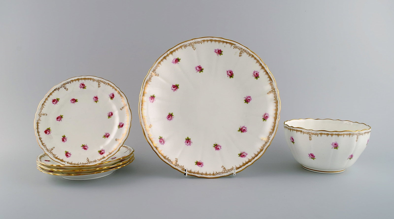 Mintons, England. Dish, bowl and four plates in hand-painted porcelain. Pink roses and gold (1 of 6)