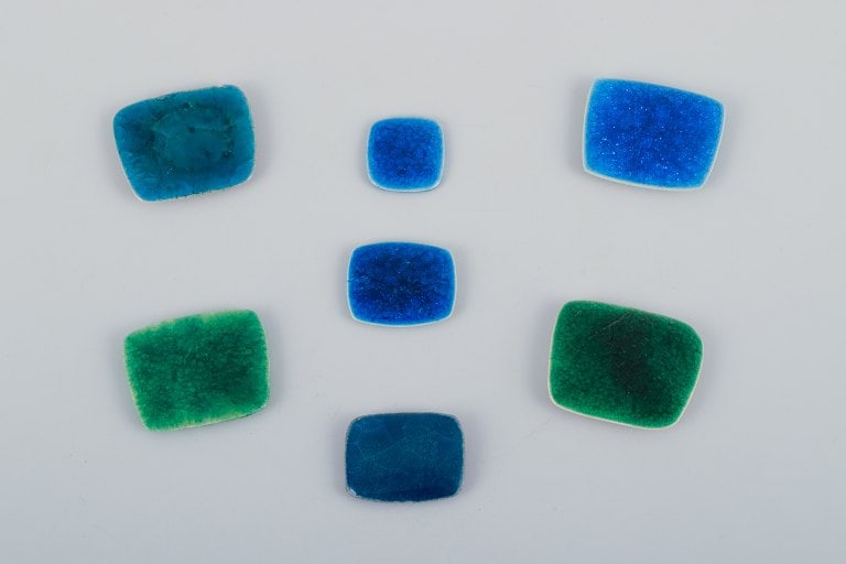 Ole Bjørn Krüger (1922-2007), Danish sculptor and ceramic artist. Seven unique brooches in (1 of 8)