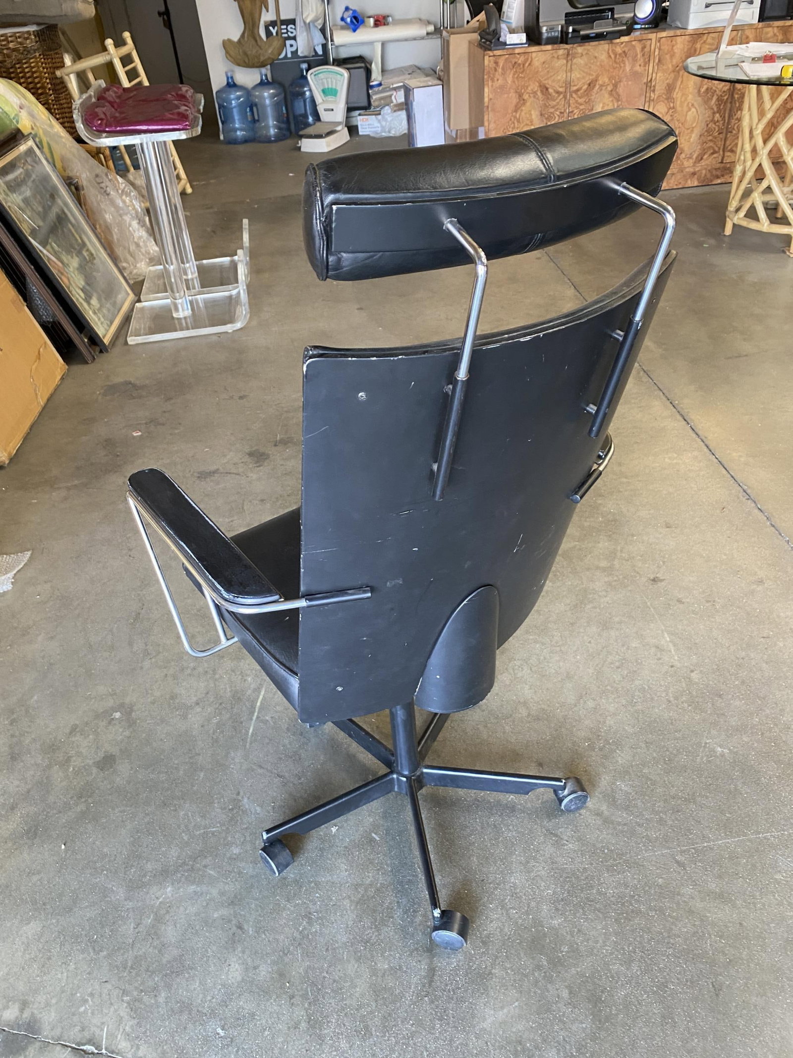 1980's Danish Modern Black and Chrome Executive Desk Chair by Kevi - 10