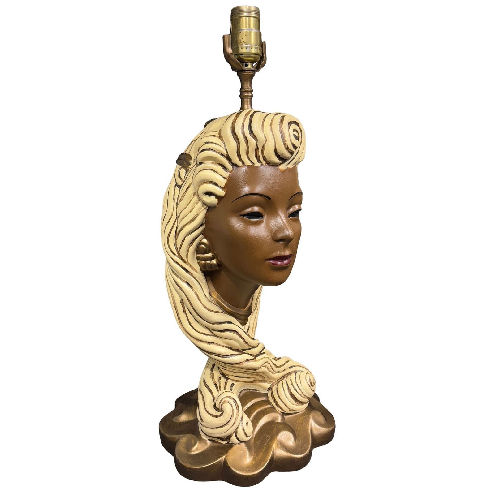 Mid-Century Female Bust Chalkware Lamp: Title: Mid-Century Female Bust Chalkware Lamp Description: This mid-century chalkware lamp showcases a detailed sculptural bust of a young Polynesian woman elegantly styled with flowing blonde hair