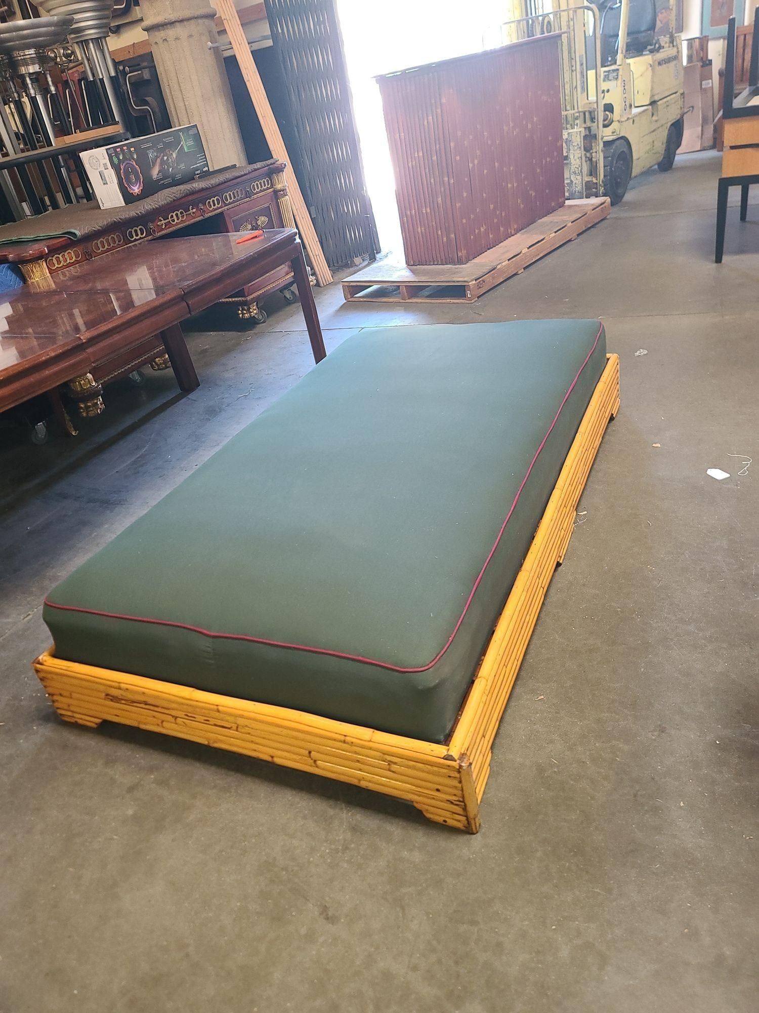 Restored Mid-Century Stacked Rattan Bed Sofa Daybed - 18