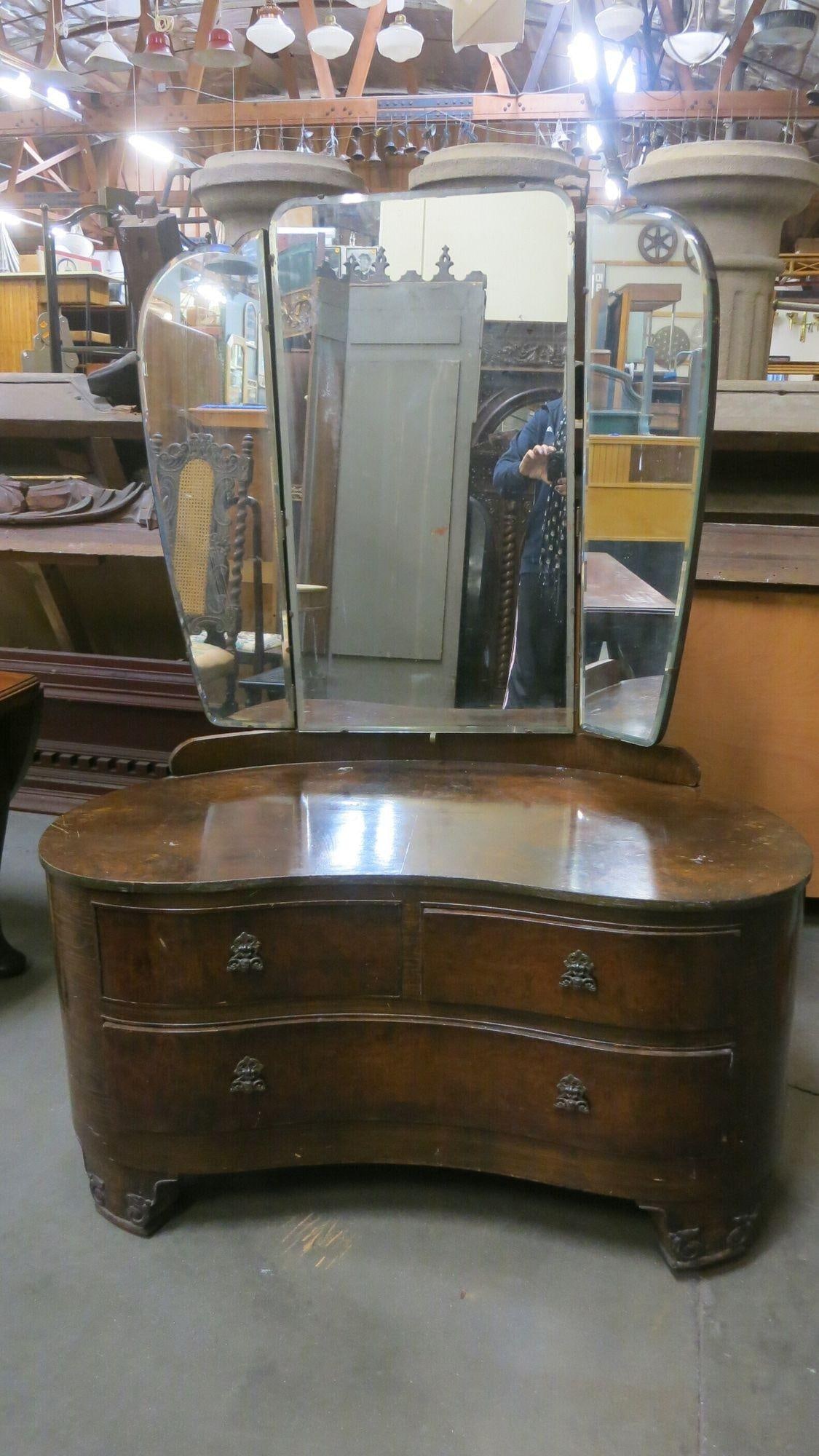 Edwardian Dark Stained Burlwood Vanity w/ Trifold Mirror, Circa 1910 - 4