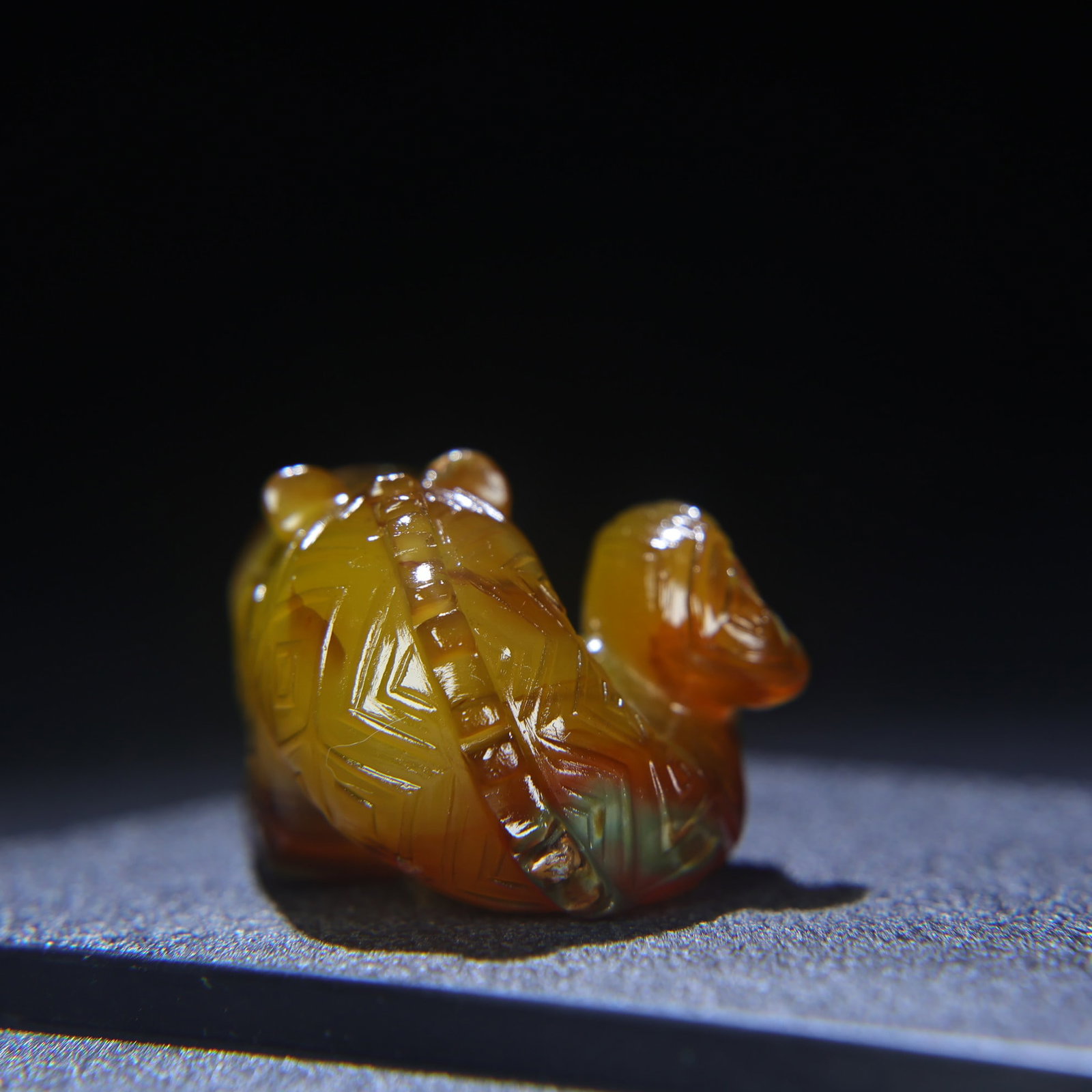 Agate Hand-Carved Dragon Pendant Old - 3