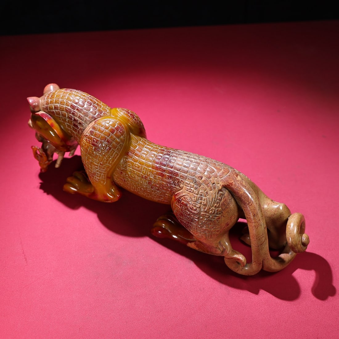 Hetian Jade Hand-Carved Tiger Sheep Statue Old - 2