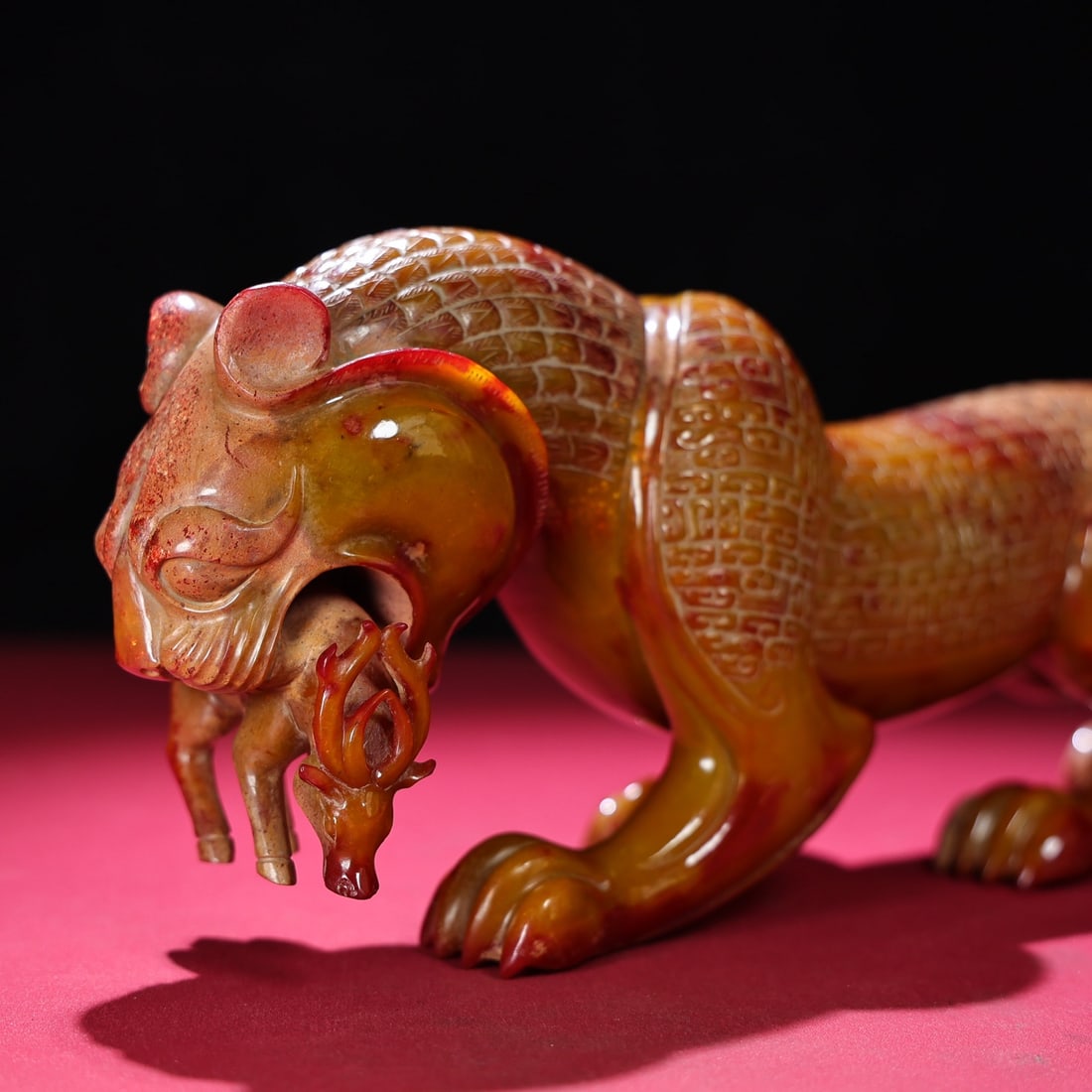 Hetian Jade Hand-Carved Tiger Sheep Statue Old - 5