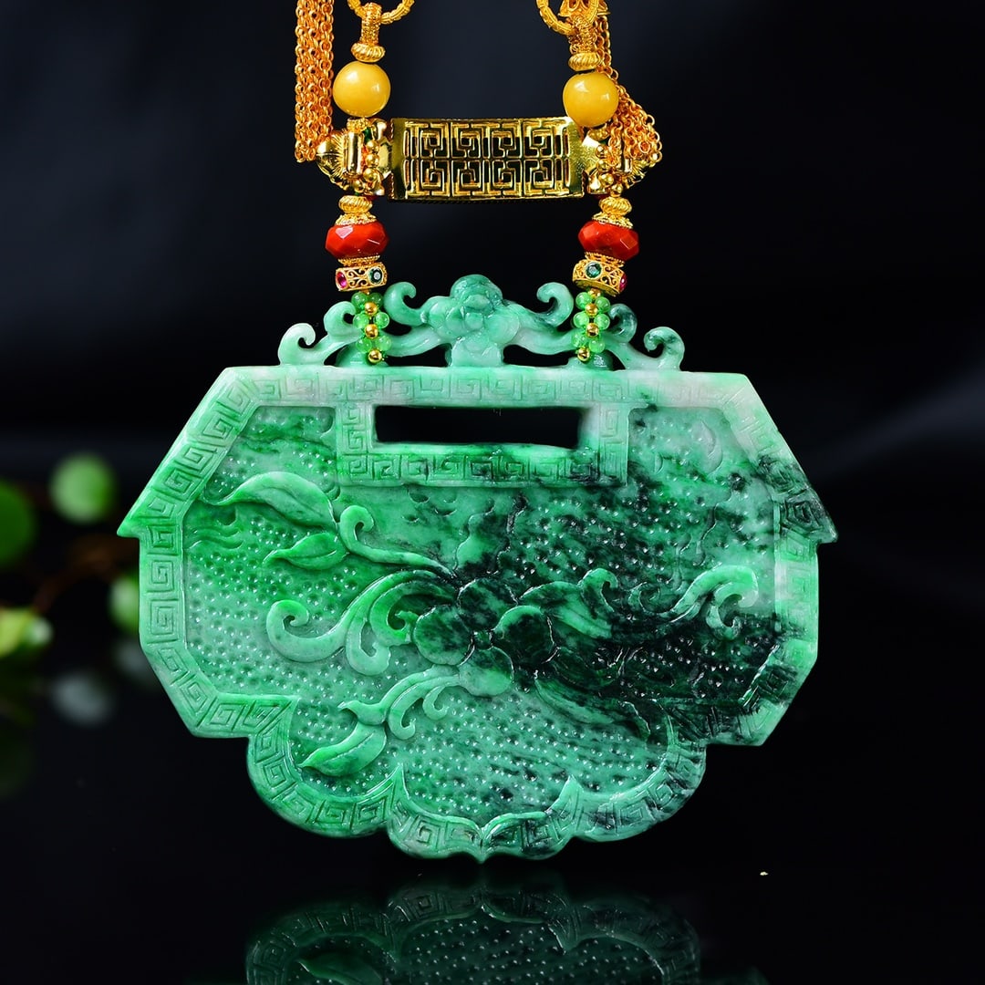 Green Jadeite Hand-Carved Phoenix Ruyi Lock Pendant with Certificate - 3