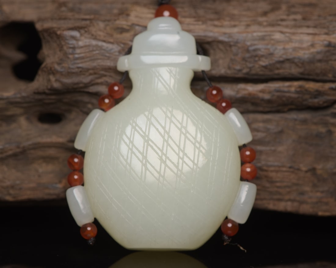 Hetian Jade & Red Agate Snuff Bottle (1 of 9)