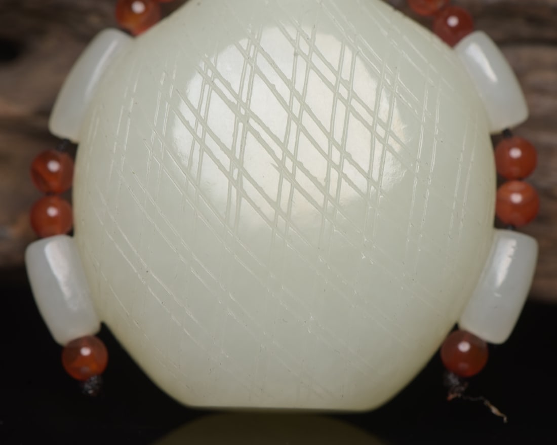 Hetian Jade & Red Agate Snuff Bottle - 4