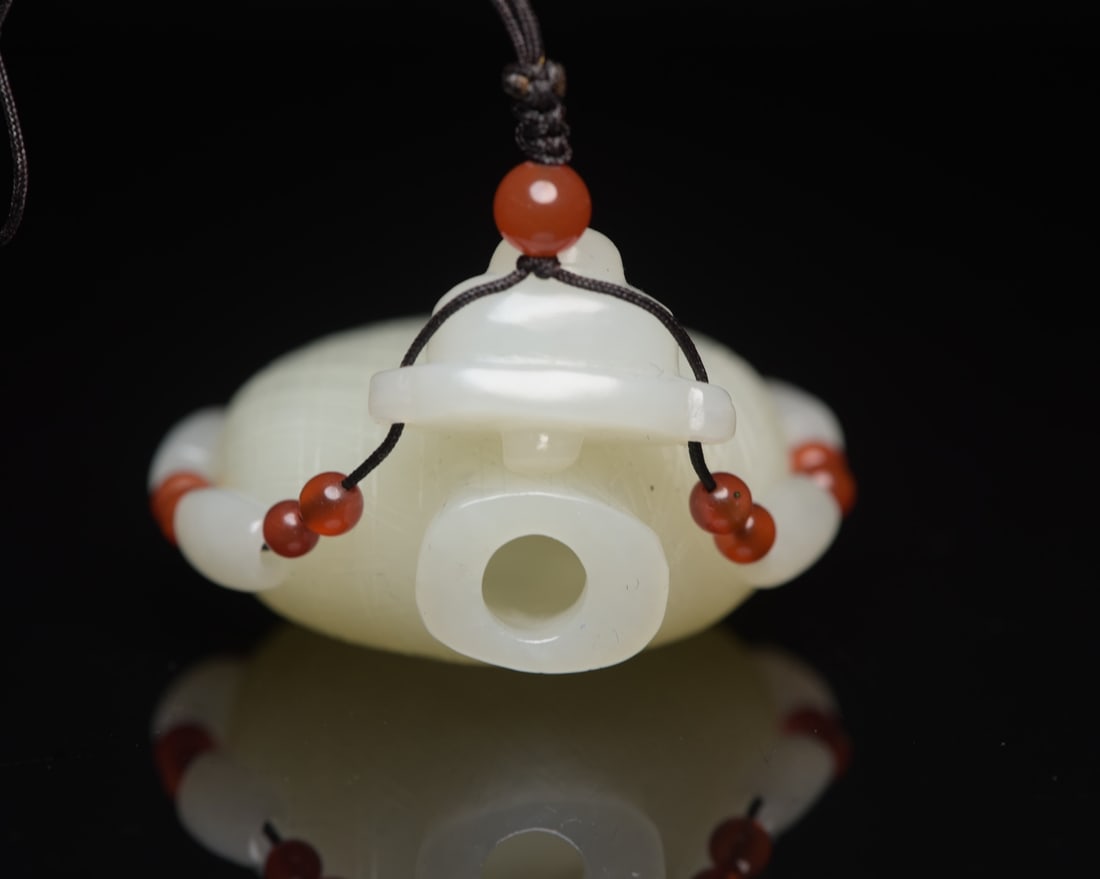 Hetian Jade & Red Agate Snuff Bottle - 7