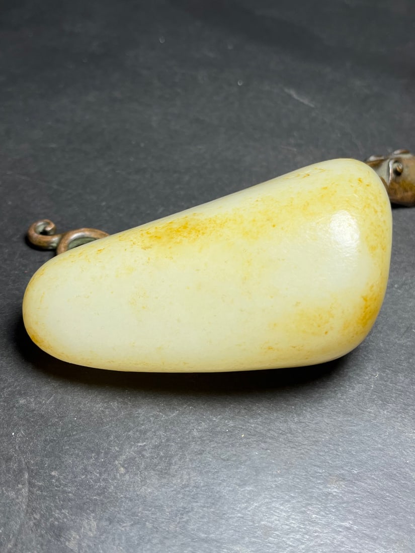 Natural Hetian Jade Original Stone Statue - 4