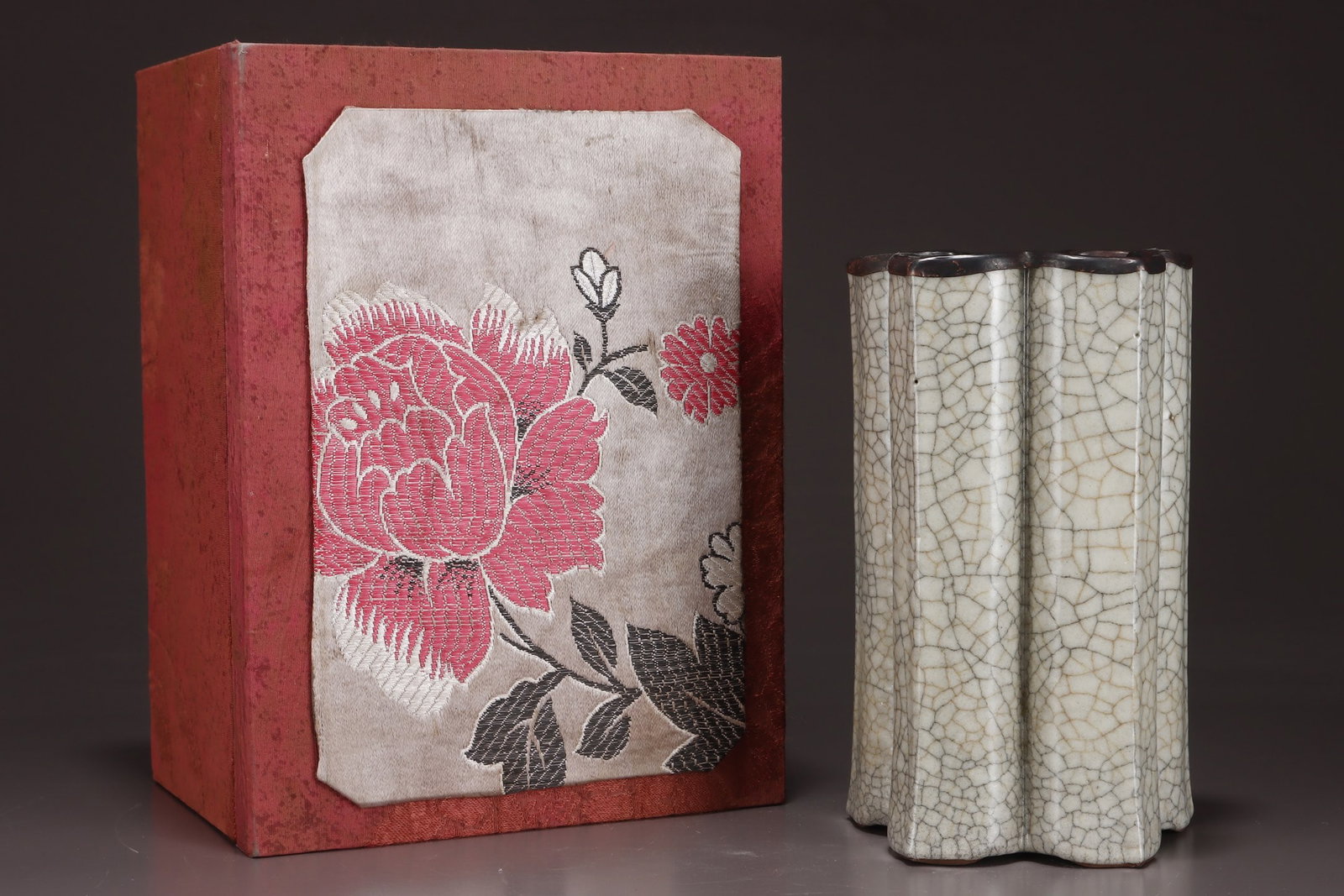 Porcelain Brush Pot, Inlay Silver Edge Ge Kiln Porcelain w Box (1 of 9)