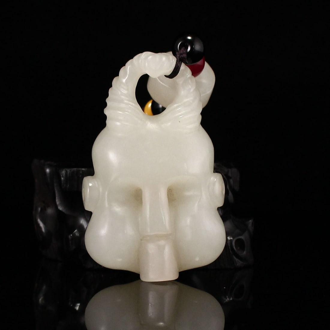 Hetian Jade Pendant - Face Mask (1 of 10)