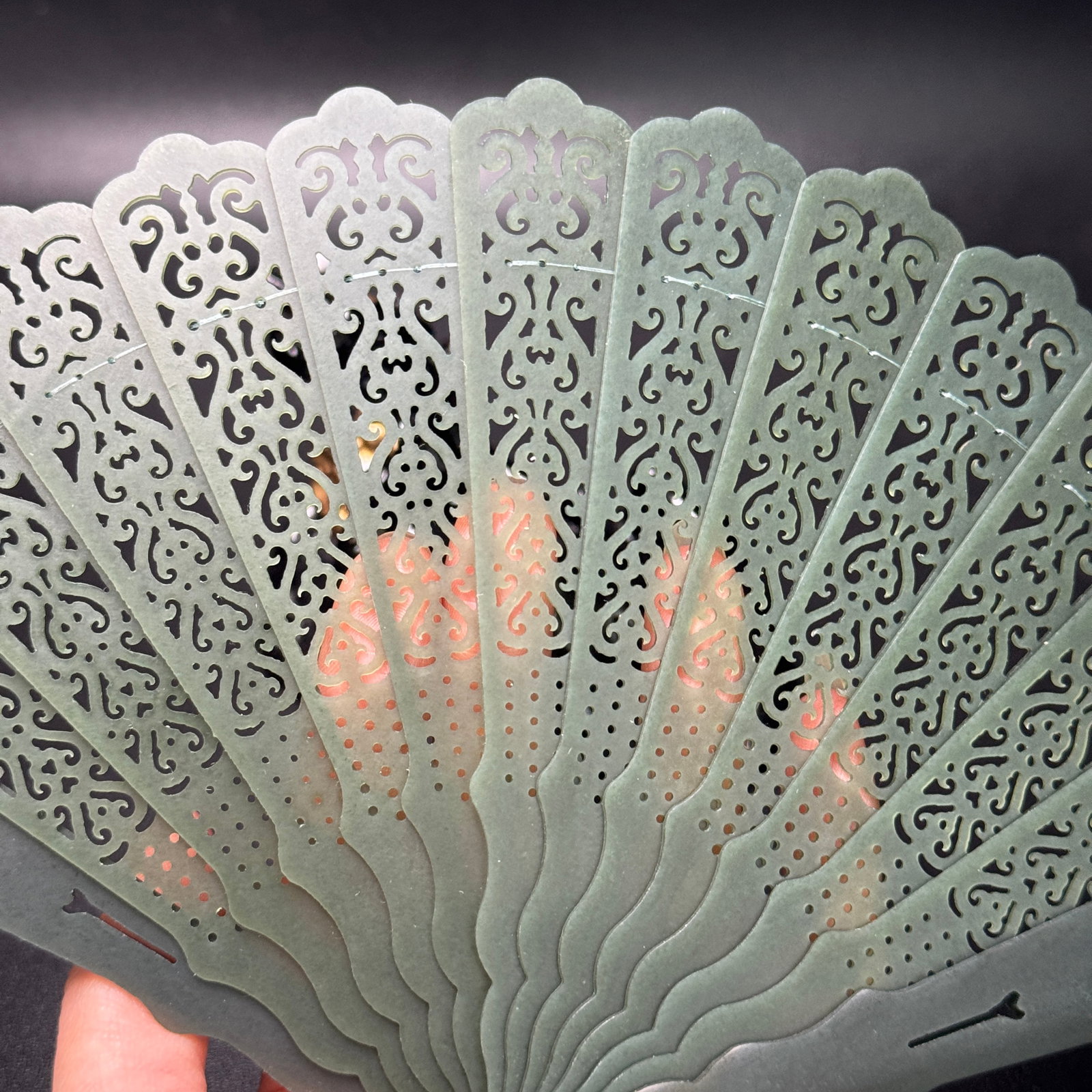 Openwork Hetian Jade Fan Statue - 6