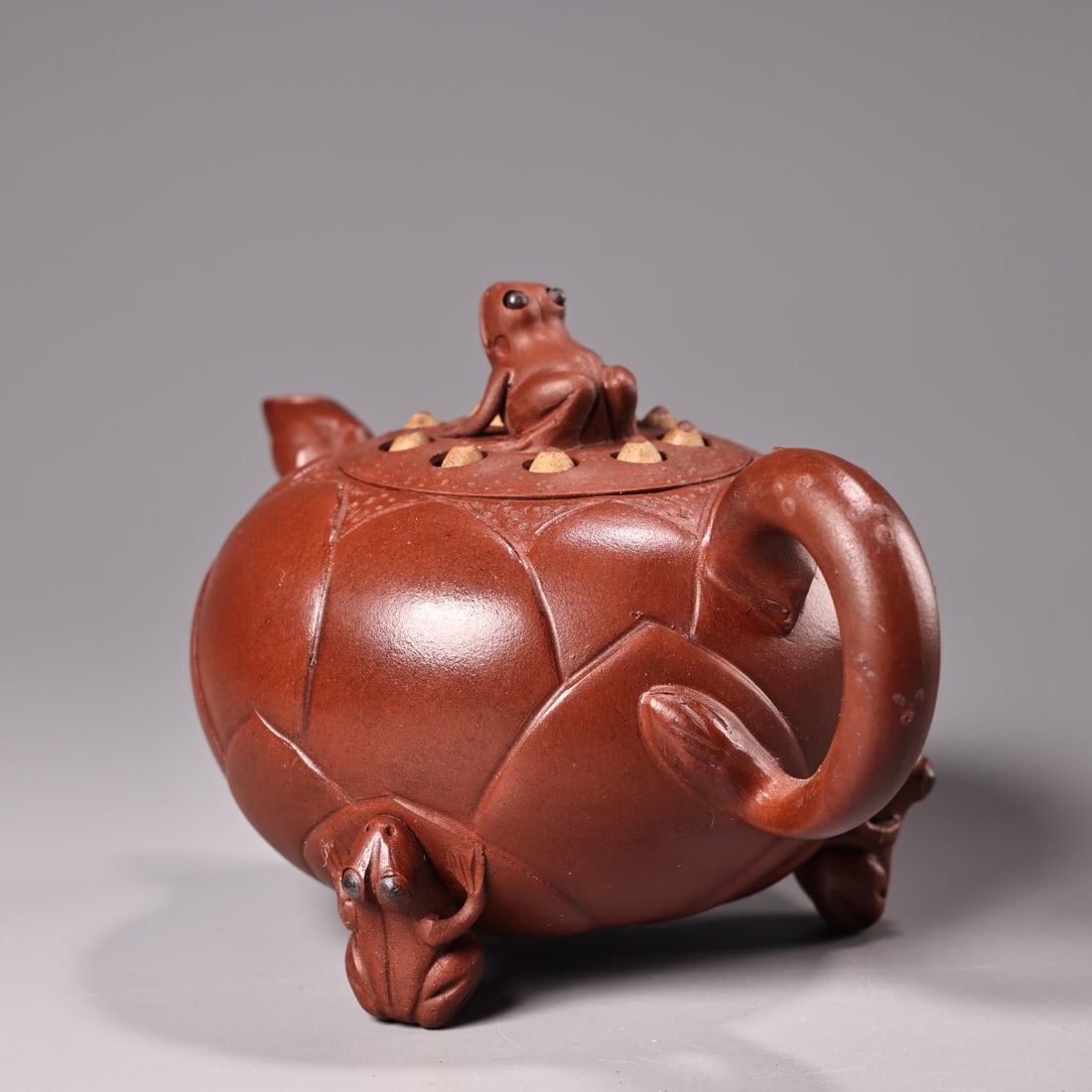 Yixing Zisha Clay Frog Teapot w Artist Signed - 5