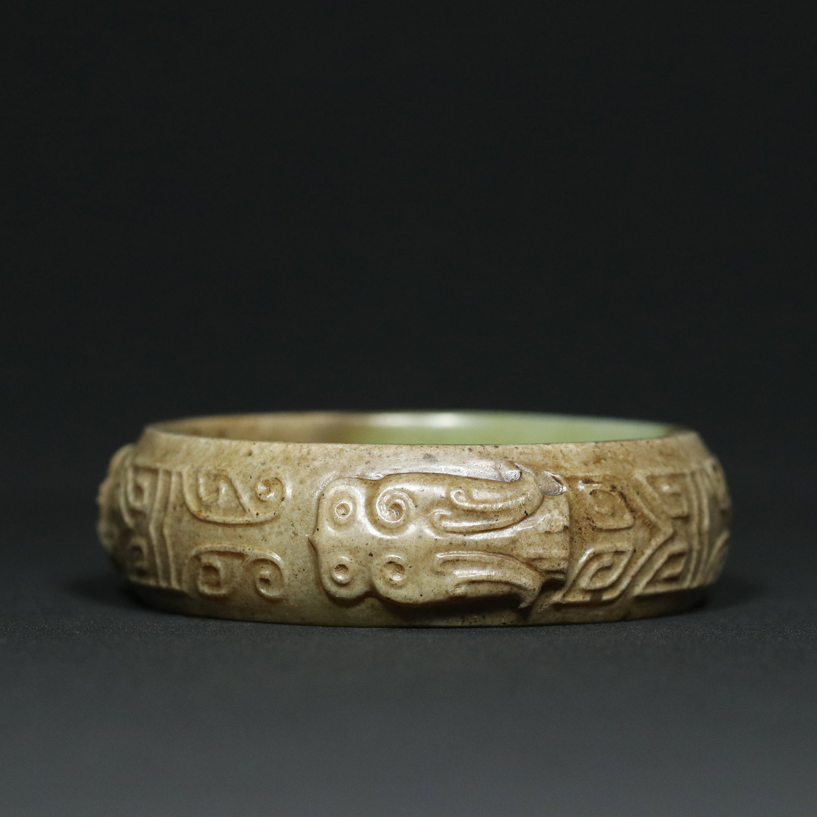 Inside Diameter 60mm Hetian Jade Bracelet - Cicada: Title: Inside Diameter 60mm Hetian Jade Bracelet - Cicada Origin: Chinese Date/Period: After1900 Materials: Hetian Jade Dimensions: 60x77x22(mm) 2.36x3.03x0.87(inches) Weight 0.19 lbs/87.3g Reserve: