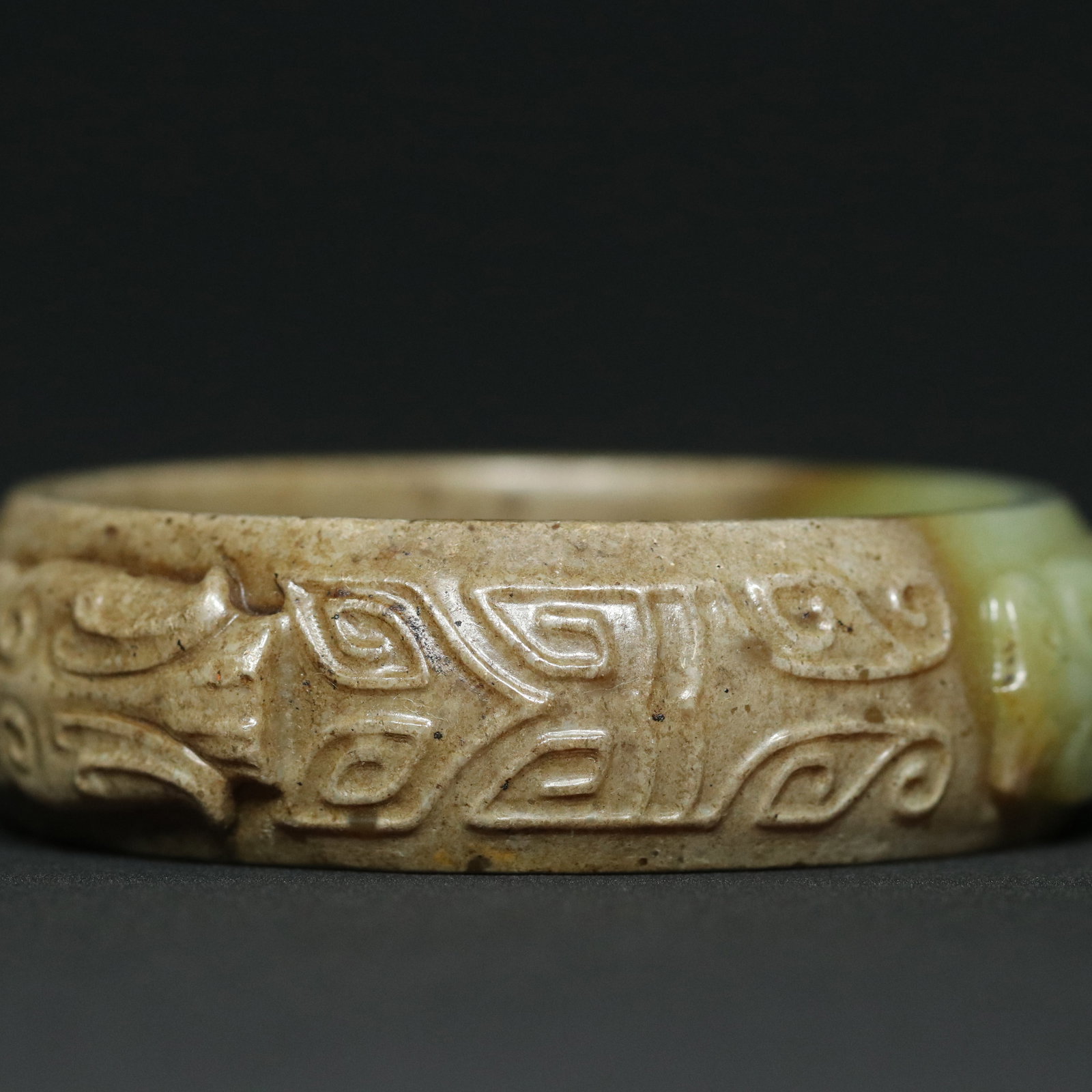 Inside Diameter 60mm Hetian Jade Bracelet - Cicada - 4