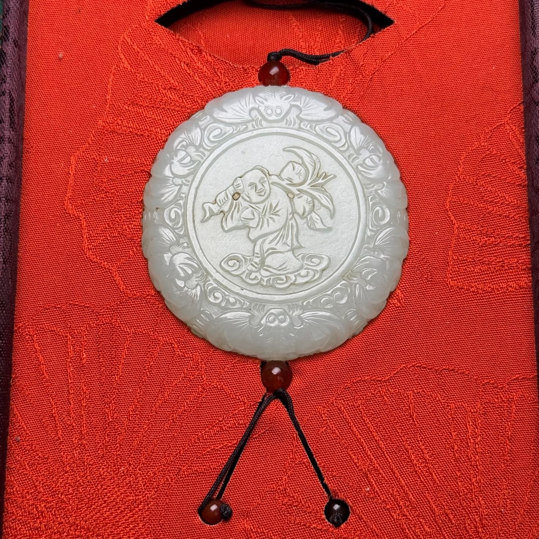 Hetian Jade Pendant Kid,Bat w Box (1 of 9)