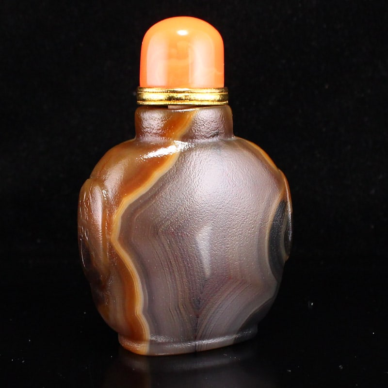 Agate Snuff Bottle - 2