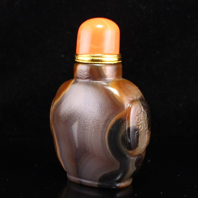 Agate Snuff Bottle - 3