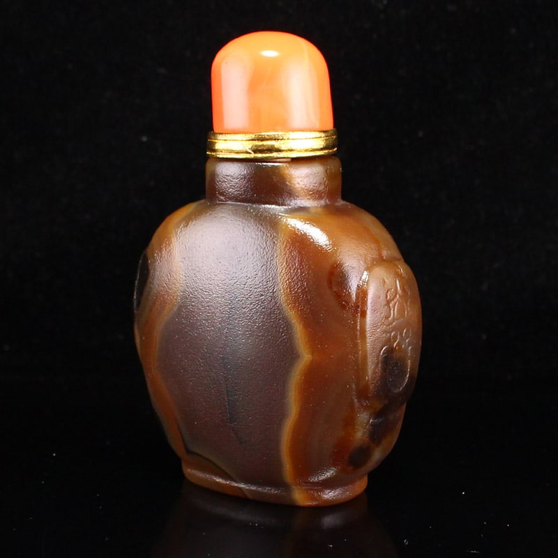 Agate Snuff Bottle - 7
