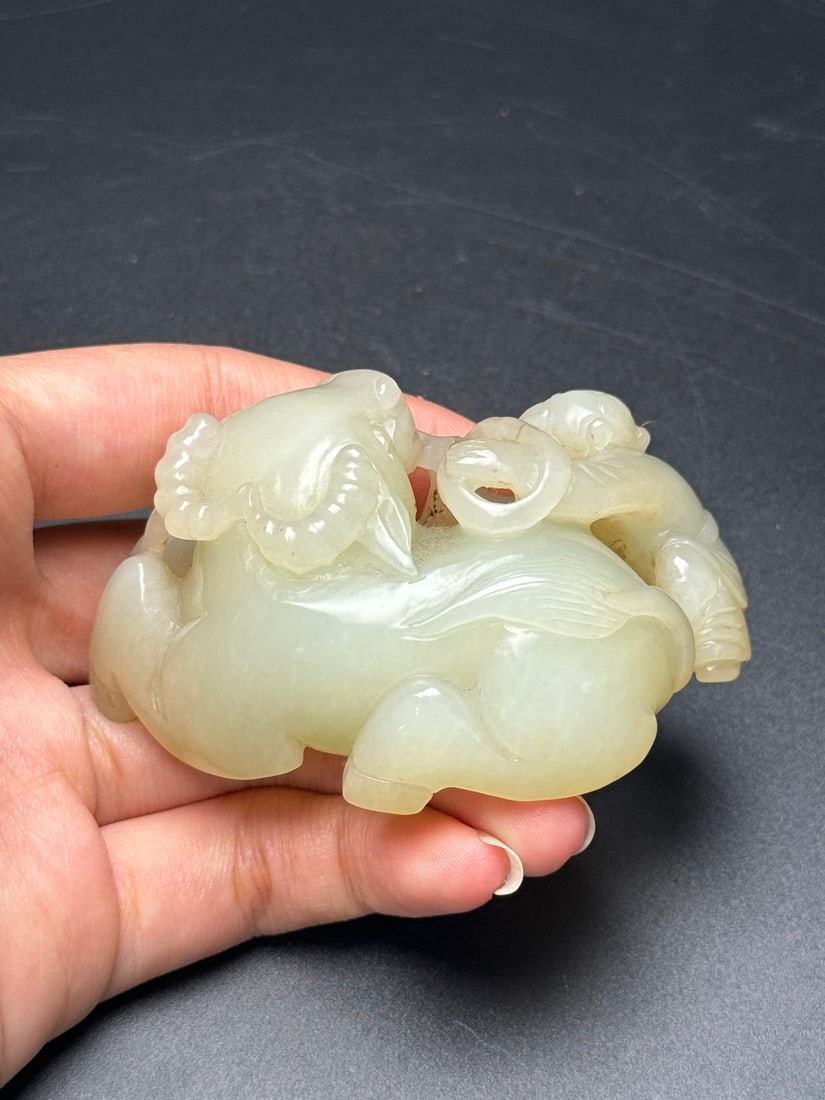 Hetian Jade Hand-Carved Ox & Kid Pendant Statue - 9