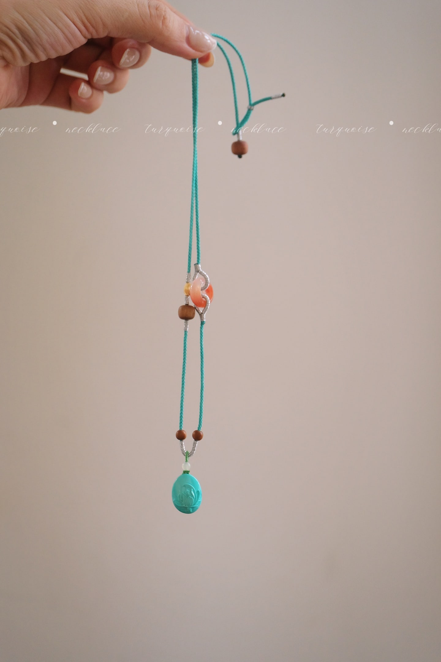 Natural Turquoise Hand-Carved Lotus Pendant with Certificate,Necklace,Nanhong: Title: Natural Turquoise Hand-Carved Lotus Pendant with Certificate,Necklace,Nanhong Origin: Chinese Date/Period: After2024 Materials: Turquoise Dimensions: Reserve: $489.00 Shipping:Domestic: