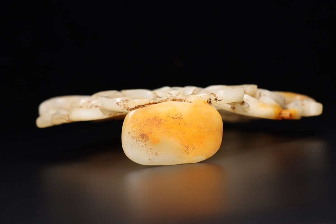 Openwork Hetian Jade Statue - Deer Head - 9