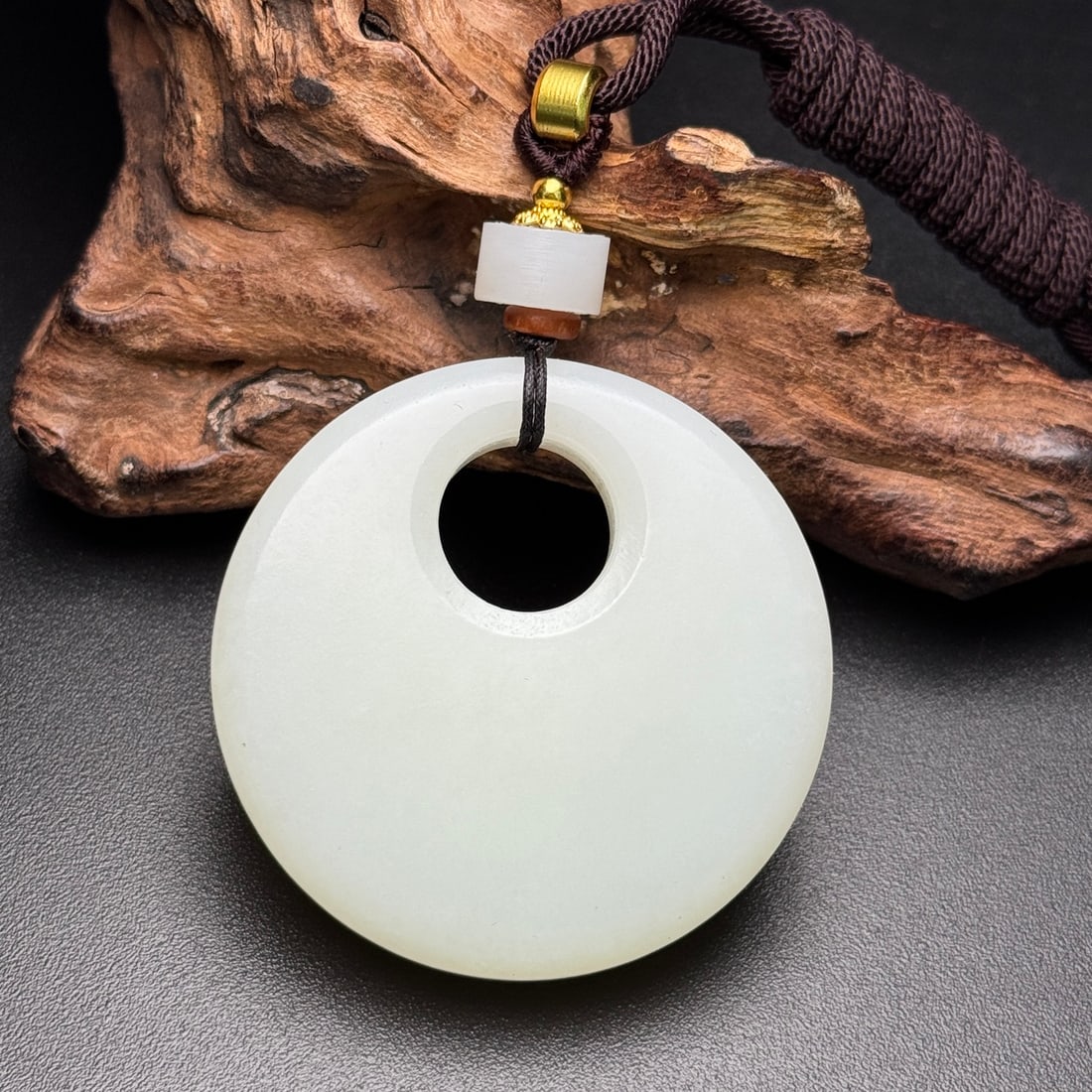 Hetian Jade Lucky Pendant - 3