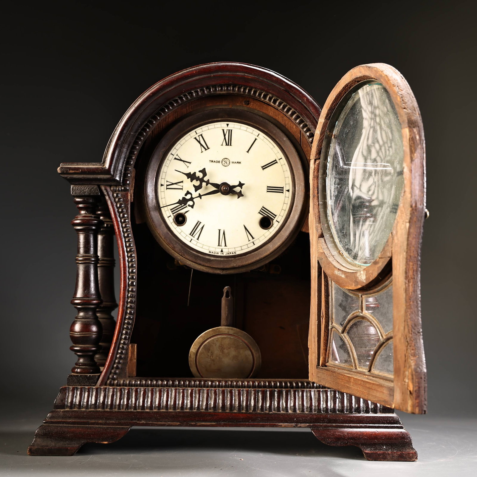 Mechanical Watch Statue: Title: Mechanical Watch Statue Origin: Date/Period: Materials: Mechanical Watch Dimensions: 350x340(mm) 13.78x13.39(inches) Weight 5.07 lbs/2300g Reserve: $888.00 Shipping: Domestic: Shipping rates