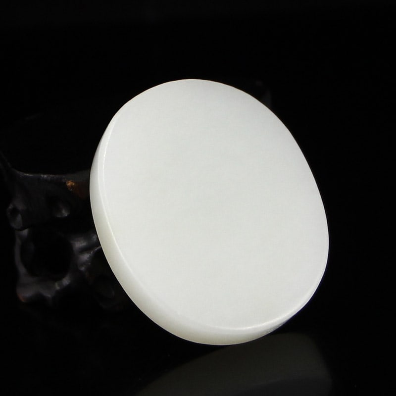 Hetian Jade Lucky Pendant: Title: Hetian Jade Lucky Pendant Origin: Chinese Date/Period: After2000 Materials: Hetian Jade Dimensions: 52x45x10(mm) 2.05x1.77x0.39(inches) Weight 0.12 lbs/53.18g Reserve: $299.00 