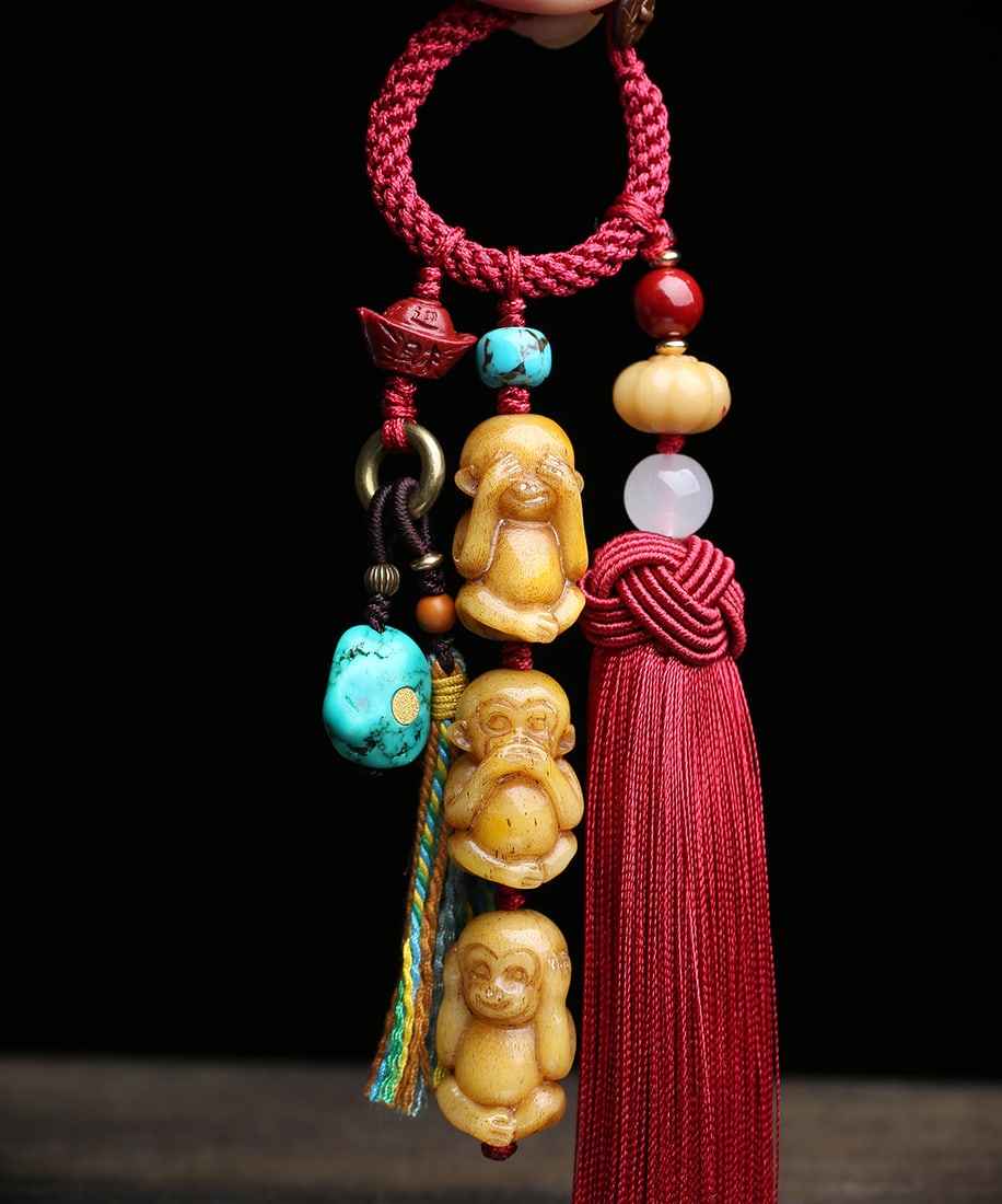 Hand knitting Bone Monkey Pendant - 4