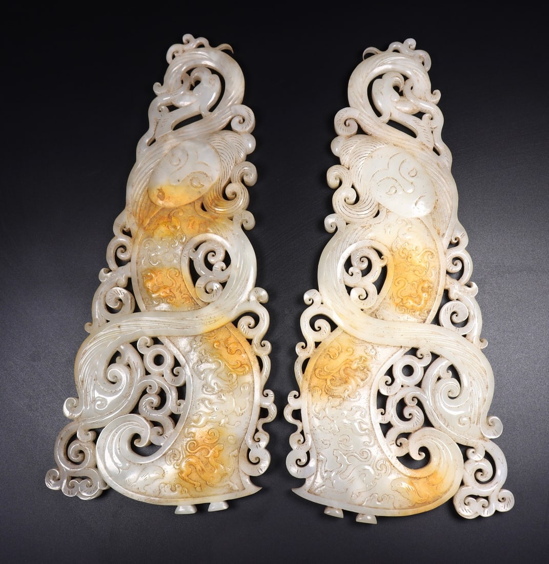 A Pair Hetian Jade Bi Statue Figure (1 of 9)