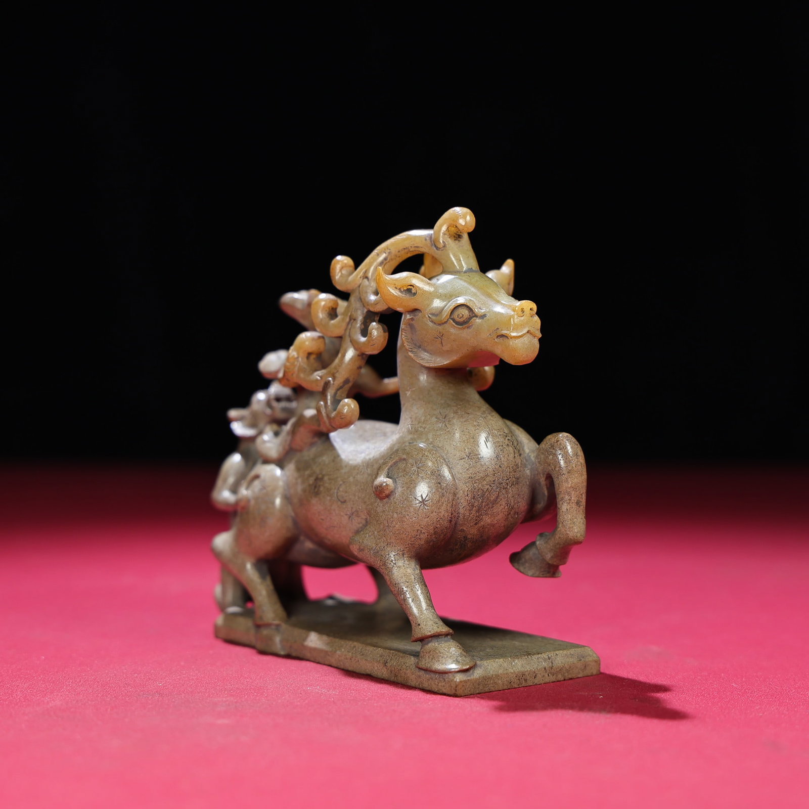 Hetian Jade Hand-Carved Deer,Figure Statue Old - 4