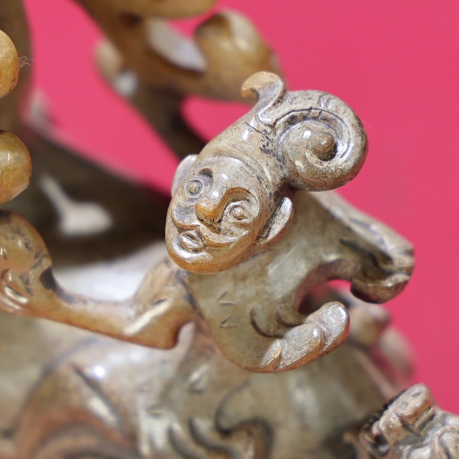 Hetian Jade Hand-Carved Deer,Figure Statue Old - 7